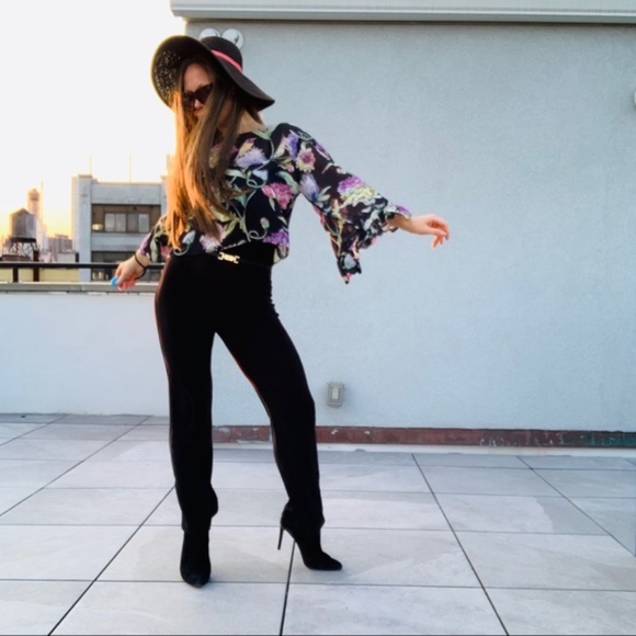 H&M feat. Reformation See-through Floral Bat Wing Bell Flare Sleeve New - Picture 5 of 16